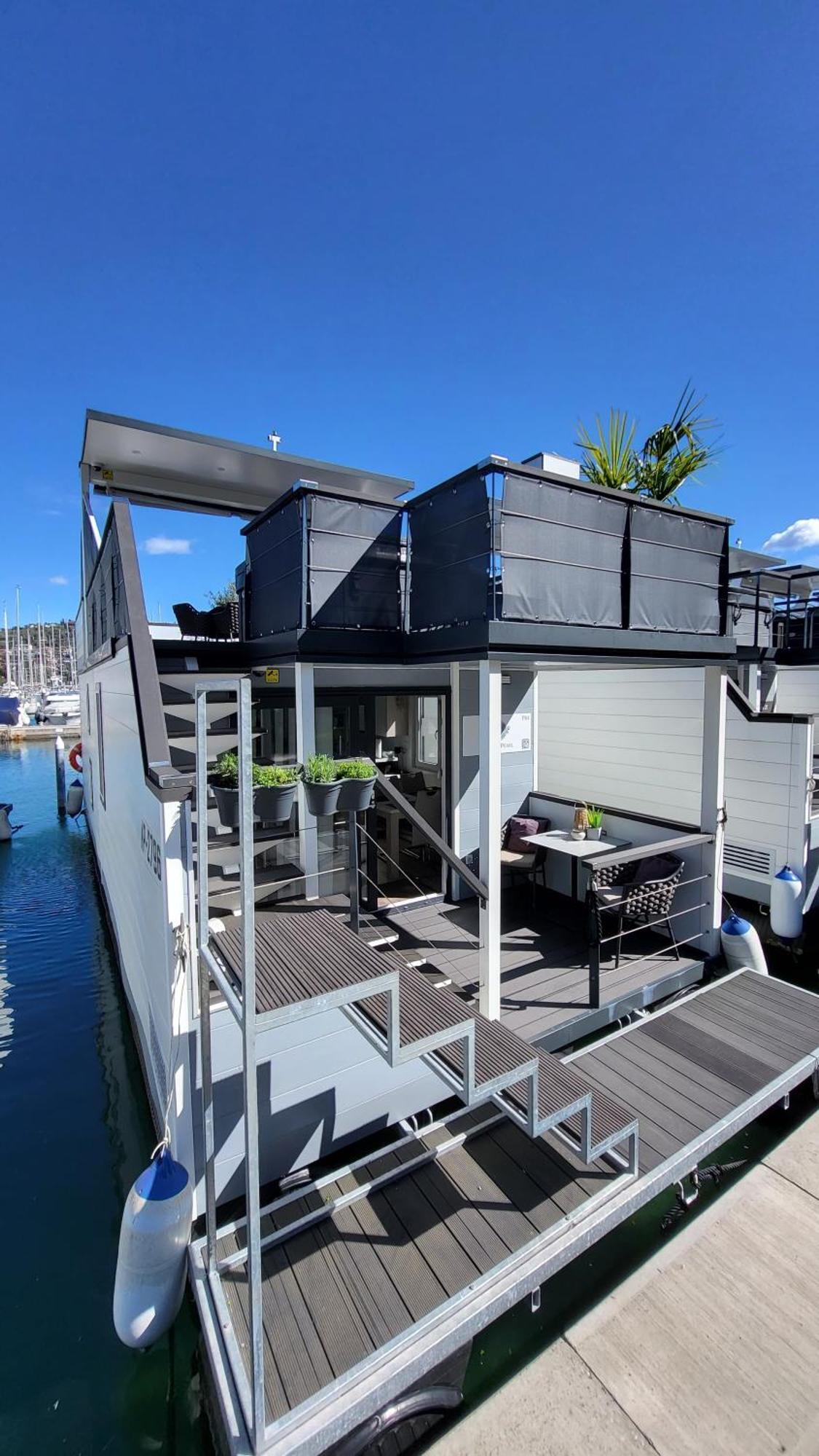 波尔托罗Floating House - Marina Pearl公寓 外观 照片